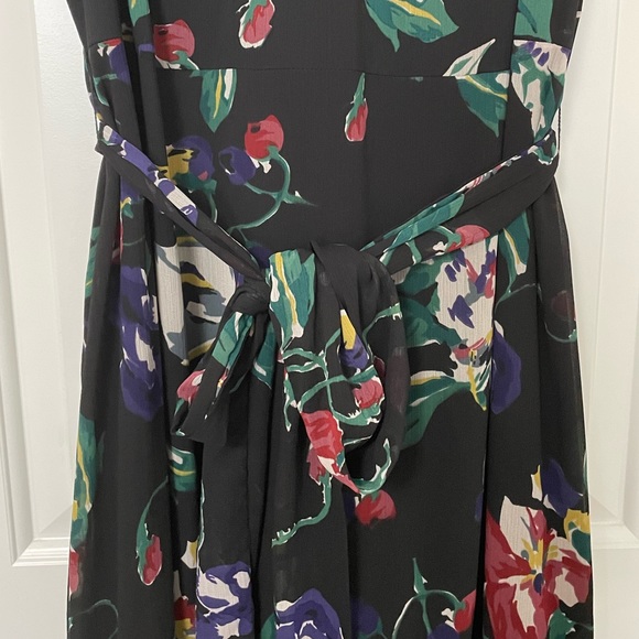 Lauren Ralph Lauren Floral Crinkle Georgette Gown- Size 16 - Picture 4 of 8